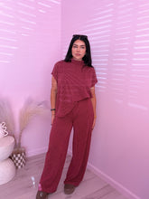 Load image into Gallery viewer, Allura Ribbed Set in Burgundy