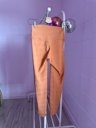 leggings (SIZE: M)