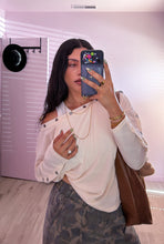 Load image into Gallery viewer, Auralis Metal Trim Eyelet Long Sleeve