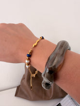 Load image into Gallery viewer, Cammie Acrylic Bracelet