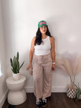 Load image into Gallery viewer, Ash Mocha Linen Cargo Pants