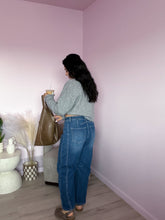 Load image into Gallery viewer, Erin Barrel Jeans