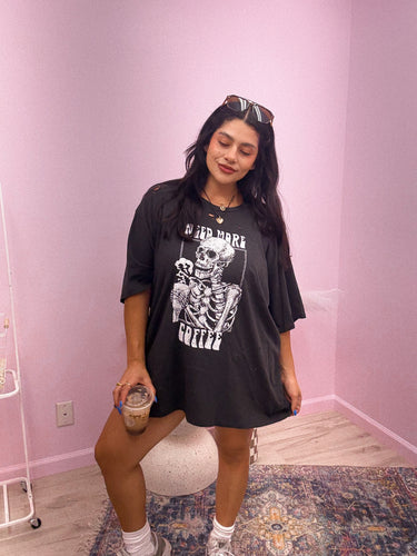 *BEST SELLER* need more coffee graphic tee (S-3X)