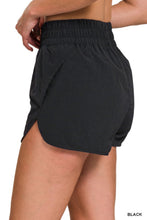 Load image into Gallery viewer, Windbreaker Running Active shorts in Black