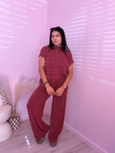 Load image into Gallery viewer, Allura Ribbed Set in Burgundy