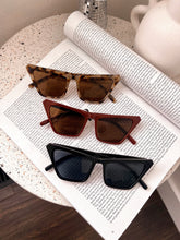 Load image into Gallery viewer, It’s a vibe cat eye sunglasses *3 COLORS*