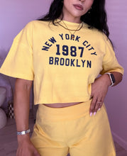 Load image into Gallery viewer, New York City Brooklyn 1987 Set in Yellow