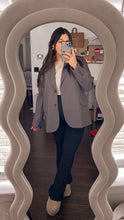 Load image into Gallery viewer, The casual friday oversized blazer *4 COLORS*