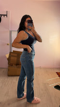 Load image into Gallery viewer, Wranglers Bootcut Stretch Jeans (Size: 8) *NEW WITH TAGS*