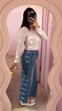 Load image into Gallery viewer, Priya Cropped Wide Leg Jeans