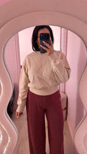 Load image into Gallery viewer, Cropped Crewneck sweater in cream (LARGE)