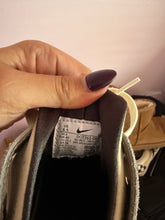 Load image into Gallery viewer, Nikes Air (Woman’s size 8.5)