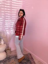 Load image into Gallery viewer, Yoga Flare Pants in HEATHER GRAY