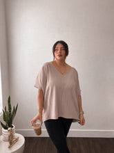 Load image into Gallery viewer, Comfy mom oversized top