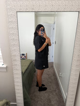 Load image into Gallery viewer, Nike short sleeve sweater (Large)