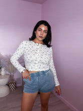 Load image into Gallery viewer, Naia Sweatshorts in Denim Blue