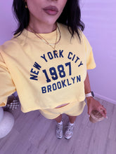 Load image into Gallery viewer, New York City Brooklyn 1987 Set in Yellow