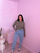 Load image into Gallery viewer, Stripped Long Sleeve Top