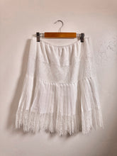 Load image into Gallery viewer, Lace Layering Skirt in White