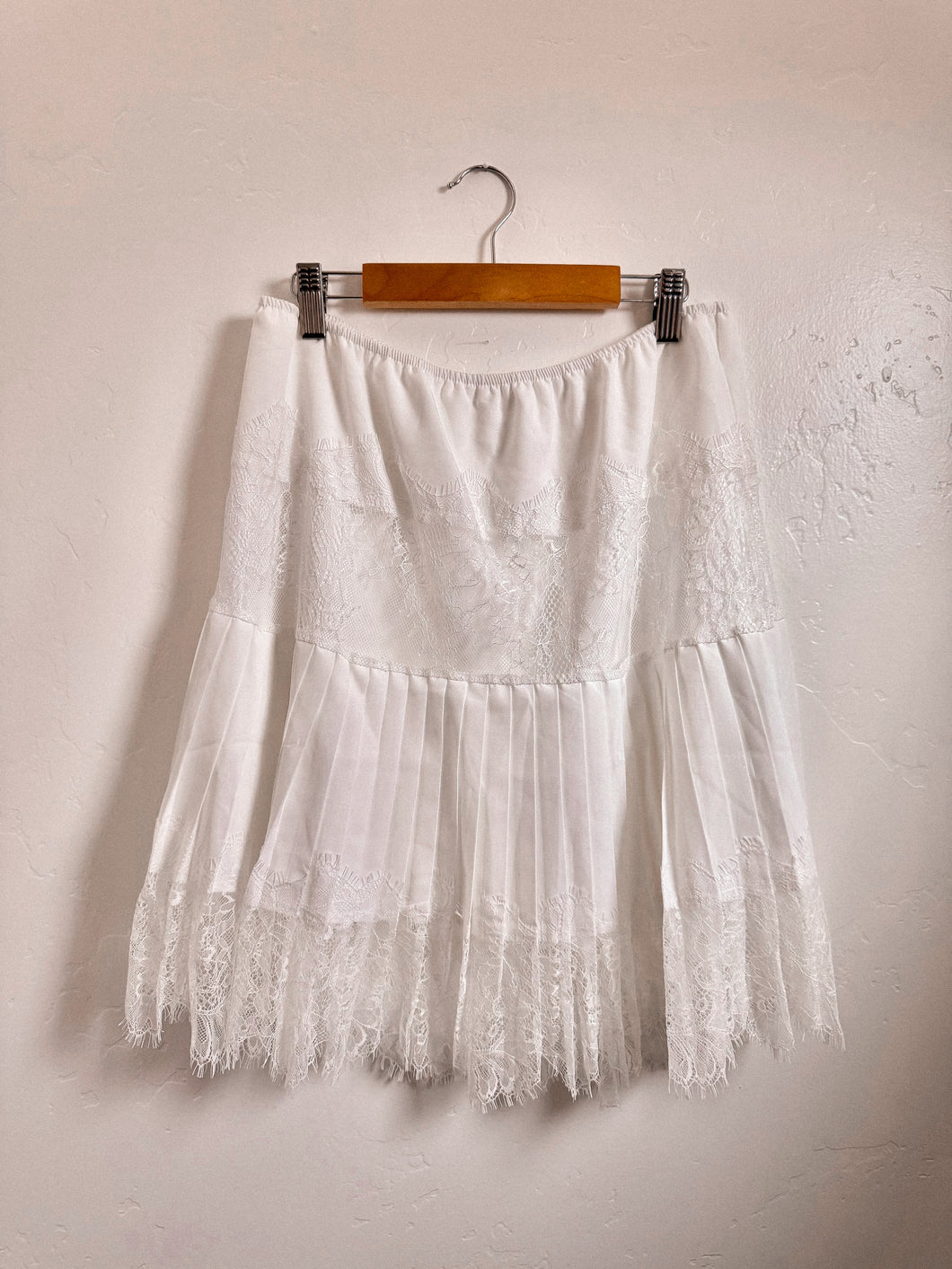 Lace Layering Skirt in White