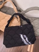 Load image into Gallery viewer, Leah Puffer Bag *4 COLORS*