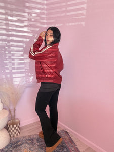 Yoga Flare Pants in BLACK