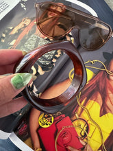 Load image into Gallery viewer, Madelyn Acrylic Bracelet