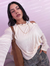 Load image into Gallery viewer, Auralis Metal Trim Eyelet Long Sleeve