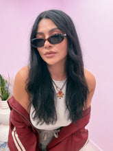 Load image into Gallery viewer, Bella’s oval sunglasses *2 COLORS*