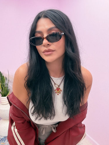 Bella’s oval sunglasses *2 COLORS*