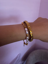 Load image into Gallery viewer, Anahí Pearl Bracelet *18K Gold Plated*