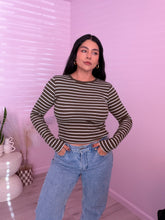 Load image into Gallery viewer, Stripped Long Sleeve Top