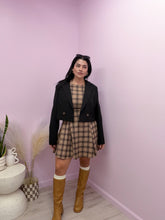 Load image into Gallery viewer, Zuria Cropped Blazer