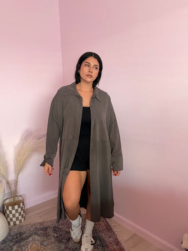 Dark gray long duster (XL)