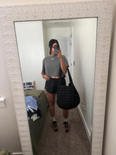 Load image into Gallery viewer, Quilted large handbag