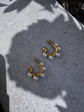Load image into Gallery viewer, Brisa Pearl Hoop Earrings *24K Gold Plated*