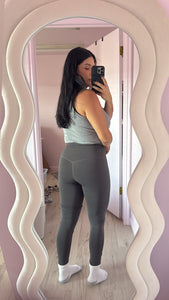 Ash gray leggings (SIZE: LARGE)