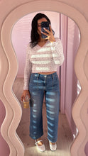 Load image into Gallery viewer, Priya Cropped Wide Leg Jeans