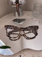 Load image into Gallery viewer, Sweet talk blue light blocker glasses