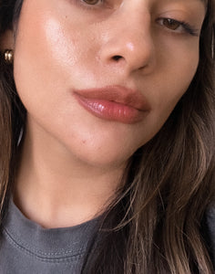 Bella Lip Plumper/Lip Oil (2 in 1) Day & Night Liquid Lipstick