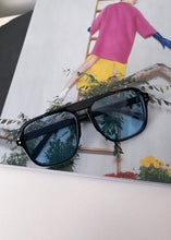 Load image into Gallery viewer, clear skies aviator sunglasses