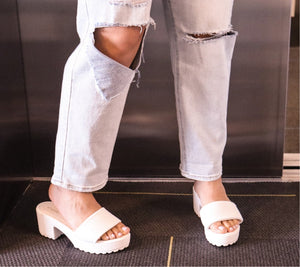 don’t over think it chunky platform sandals