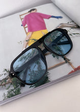 Load image into Gallery viewer, clear skies aviator sunglasses