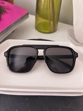 Load image into Gallery viewer, heartless aviator sunglasses *BLACK*