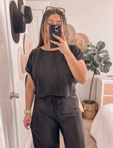 blossom satin ribbed cropped TOP (2 COLORS)