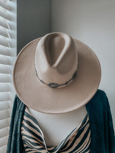 cowgirl bella concho rancher hat (2 COLORS)