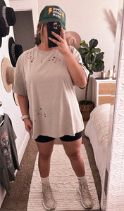 friday recap oversized distressed tee (TAUPE)